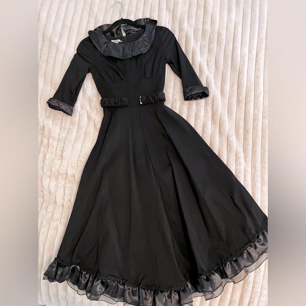 Beautiful Vintage spandex A-Line skirt dress with ruffles, satin and chiffon!
